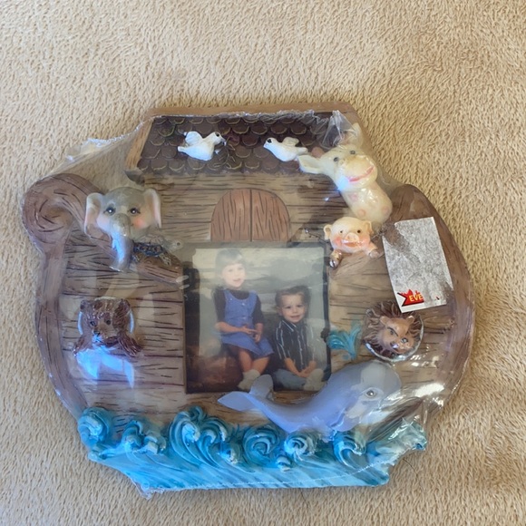 Noah’s Ark Light Switch Cover and Picture Frame - Picture 8 of 14